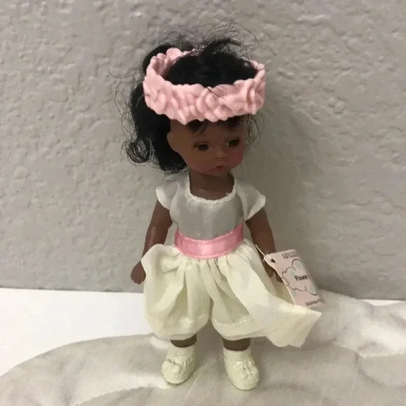 Madame Alexander Flower Girl and Ring Carrier - Picture 2 of 7